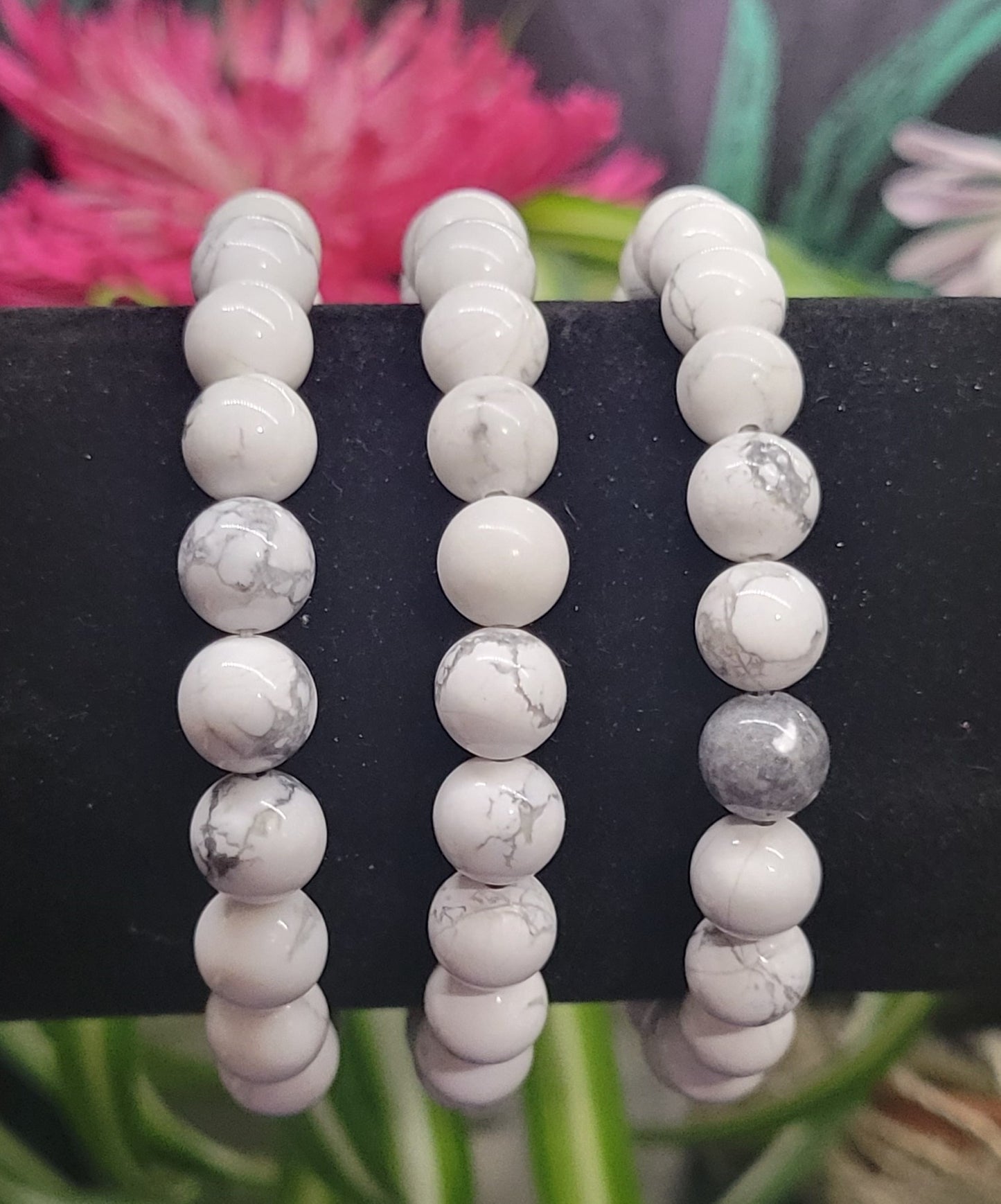 Howlite Stretch Bead Bracelets - Rock Bottom Jewelry & Engraving