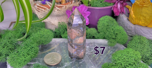 Que Sera Towers - Rock Bottom Jewelry & Engraving