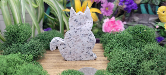 Kiwi Jasper Cat Carvings - Rock Bottom Jewelry & Engraving