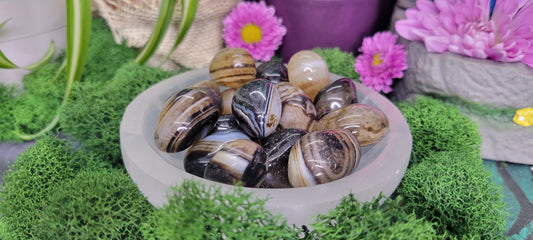 Grey Agate Tumble - Rock Bottom Jewelry & Engraving