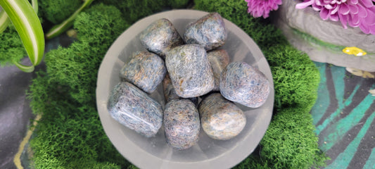 Kyanite Tumble - Rock Bottom Jewelry & Engraving