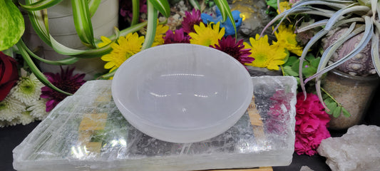 Mangano Calcite Bowl - Rock Bottom Jewelry & Engraving